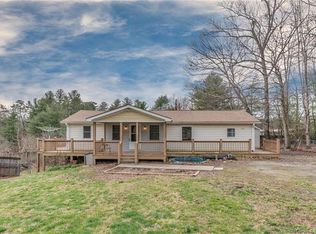 198 Firehouse Rd, Hendersonville, NC 28792