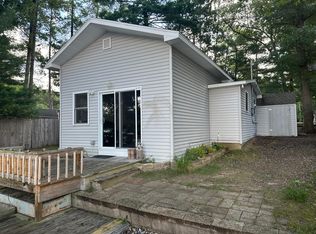 5211 N Red Maple St, Irons, MI 49644