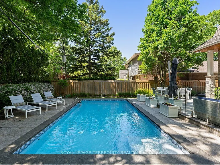 101 Chestnut Hills Pkwy — Photo 46