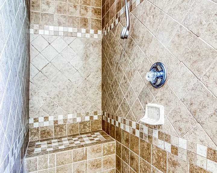 2909 Copper Ave — Photo 66