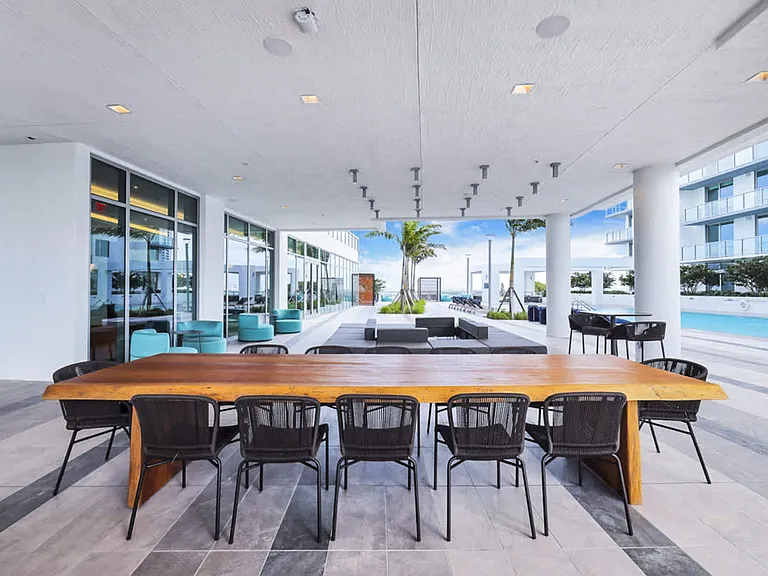 3900 Biscayne Boulevard Way #8-ID1032221P — Photo 40