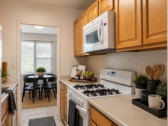 4th image of 500 W University Pkwy #4961317
