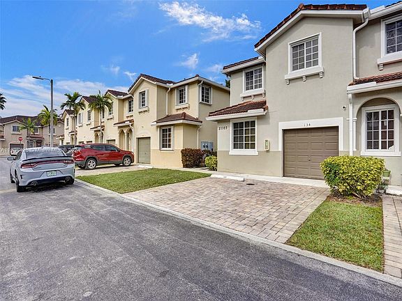 3rd image of 21103 NW 14th Pl APT 134