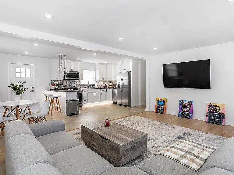 10 Harrison Ave — Photo 8