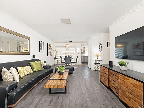 4th image of 7658 N Topanga Canyon Blvd #110