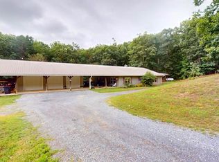 2072 Sol Shanholtz Rd, Augusta, WV 26704