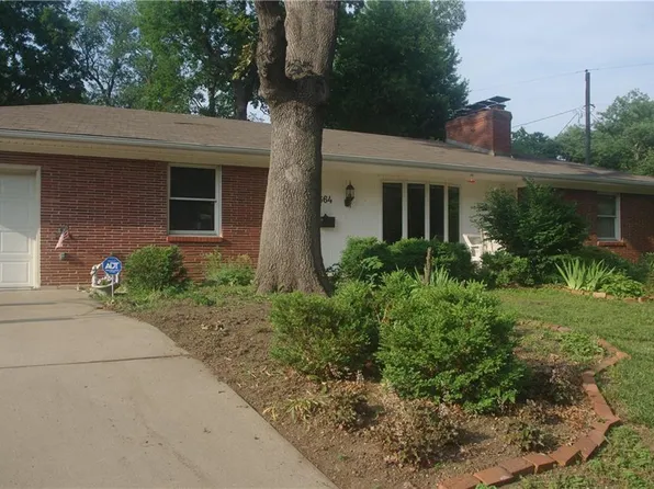 664 E Red Rd, Independence, MO 64055