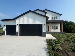 23111 Wilmont Estates Rd, Fergus Falls, MN 56537