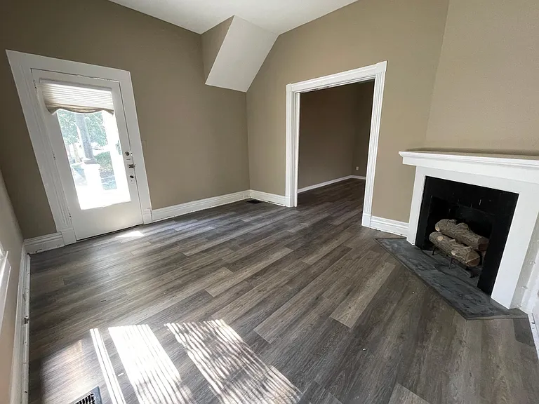 2117 Grinstead Dr #2 — Photo 6