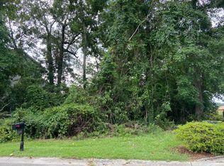 1117 Lands End Dr, Hanahan, SC 29410