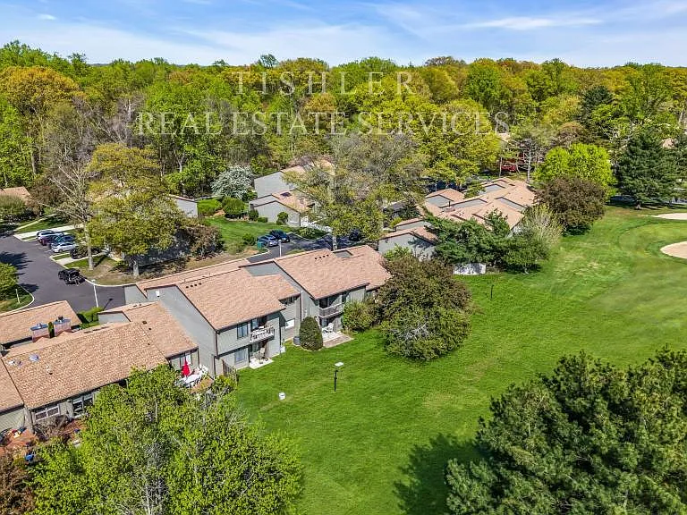 15B Andover Ct — Photo 30