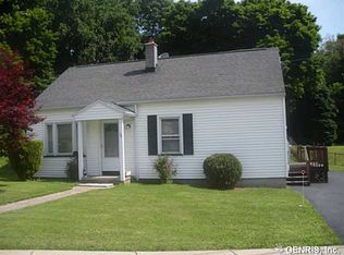 74 Denise Rd, Rochester, NY 14612