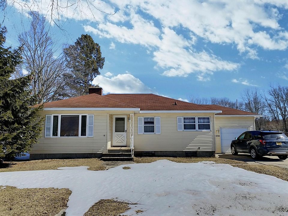 2250 Shore Dr, WI 54143 Zillow