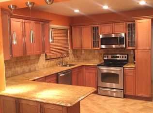 37 Southgate Rd, Valley Stream, NY 11581