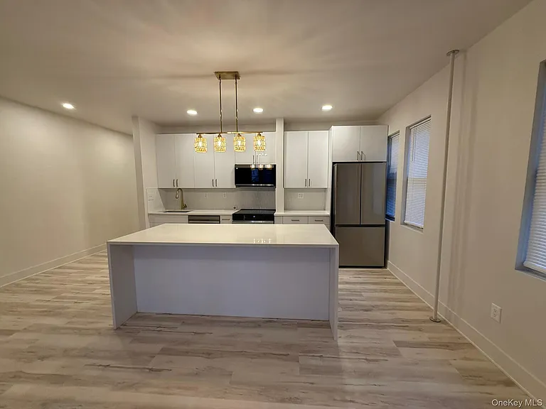 35-25 190th St #1 — Photo 7