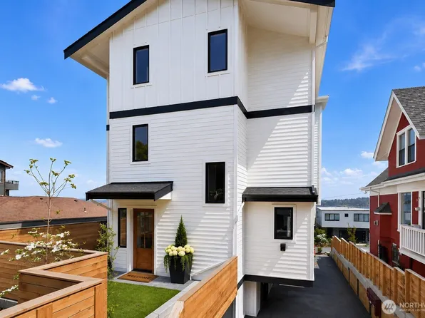 909 32nd Avenue S #B, Seattle, WA 98144