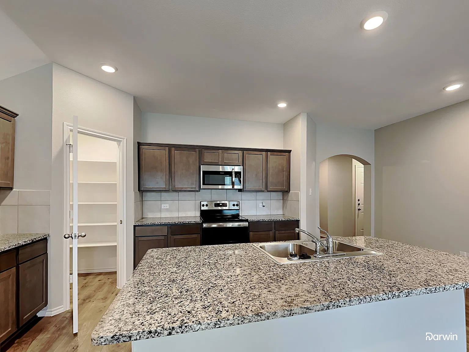 4 bed, 2.0 bath, 1587 sqft, $2,230 — Photo 3