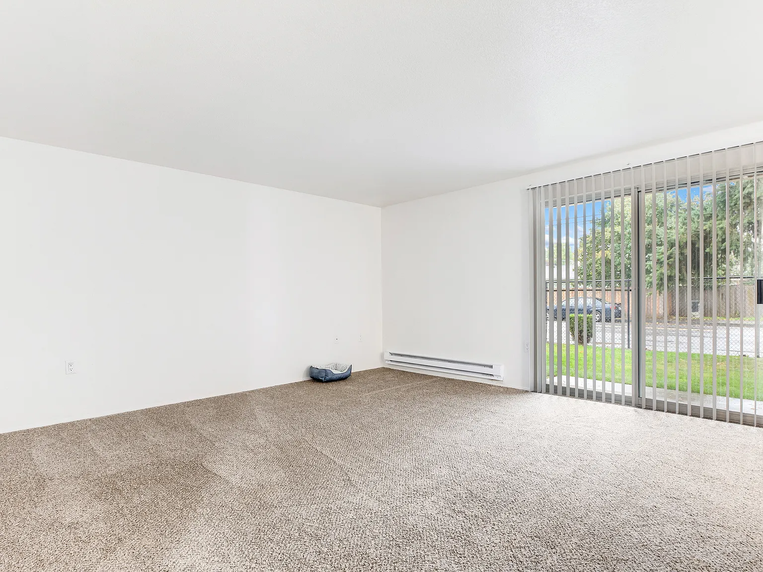 East Park Place Apartments — Photo 4