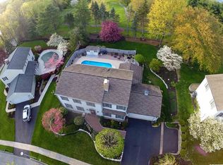 3811 Bellows Dr, Camp Hill, PA 17011