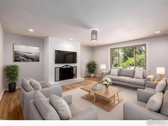 4th image of 255 Coral Way
