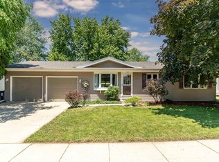 213 Balboa Ave, Cedar Falls, IA 50613