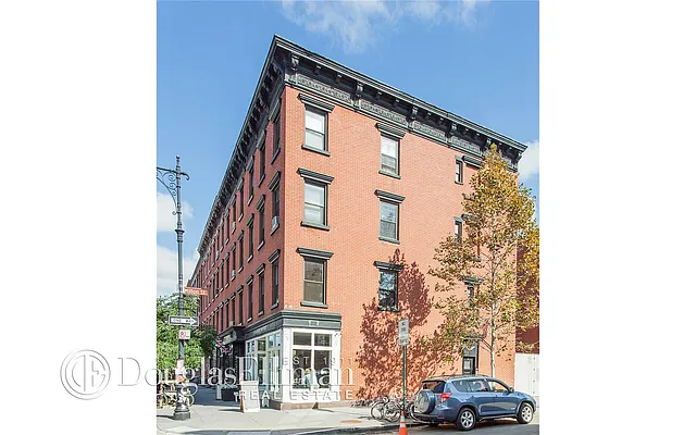 Rented by Douglas Elliman | media 10