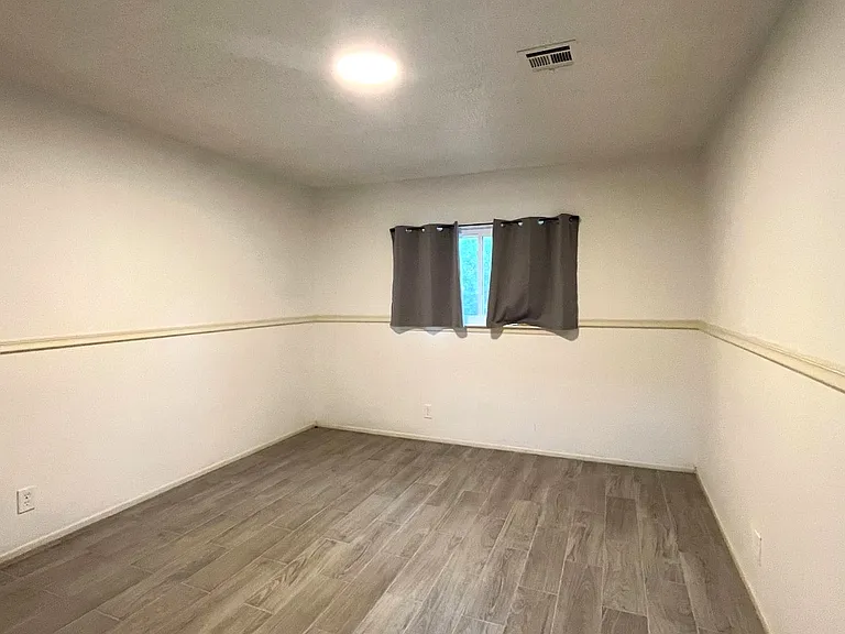 6718 Chelsea Wood — Photo 19