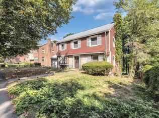 29 Goodnough Rd, Brookline, MA 02467
