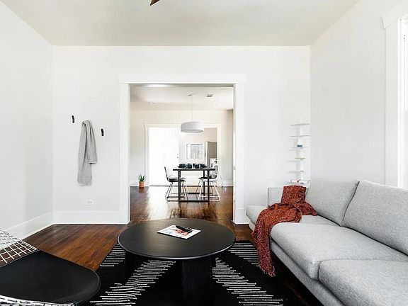 4th image of 114 Redan St