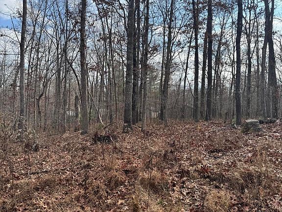 3rd image of Peachtree Dr