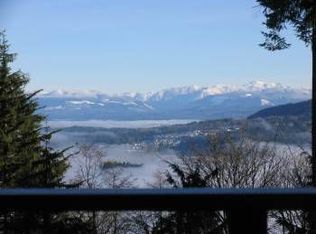 2380 Squak Mountain Loop SW, Issaquah, WA 98027