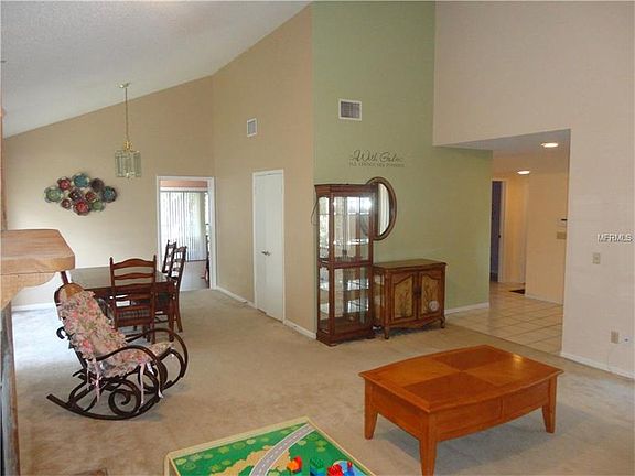4th image of 10908 Autumn Oak Pl