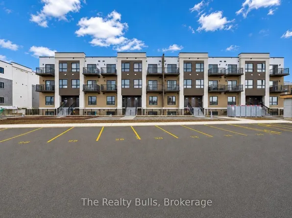 25 Palace St #359, Kitchener, ON N2E 0J3