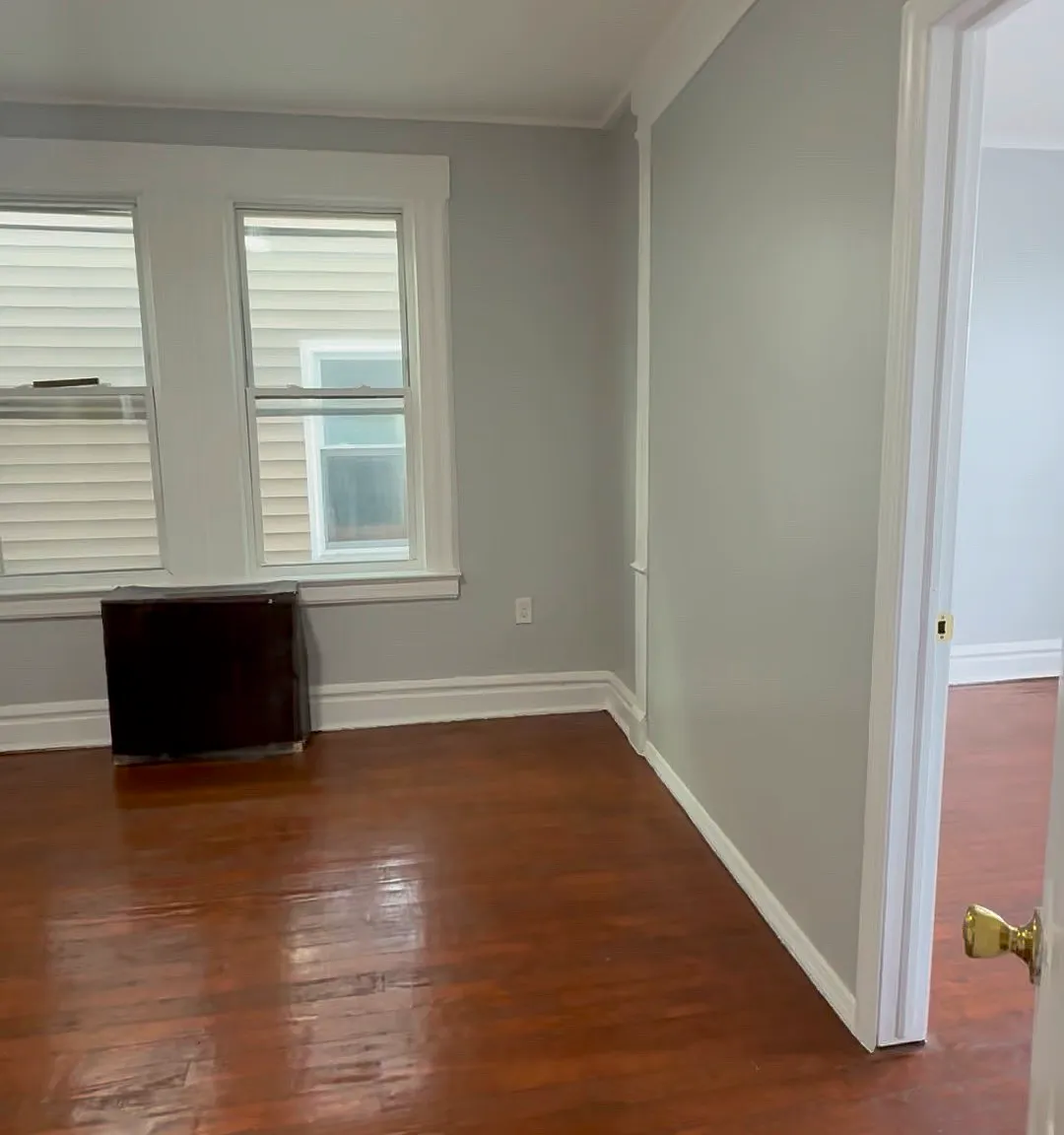 591 15th Ave — Photo 1