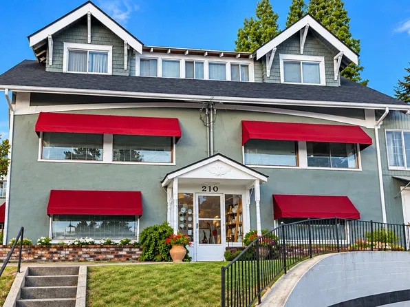 210 N Market Blvd APT 3, Chehalis, WA 98532