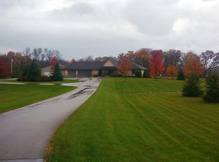 6294 255th St E, Faribault, MN 55021