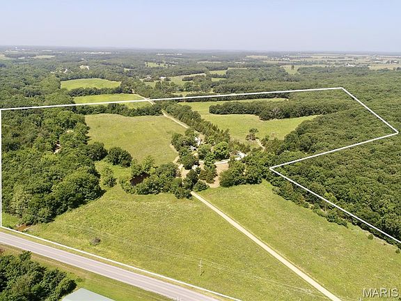2nd image of 2115 Highway 28
