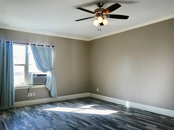 4th image of 250 W 26th St #A