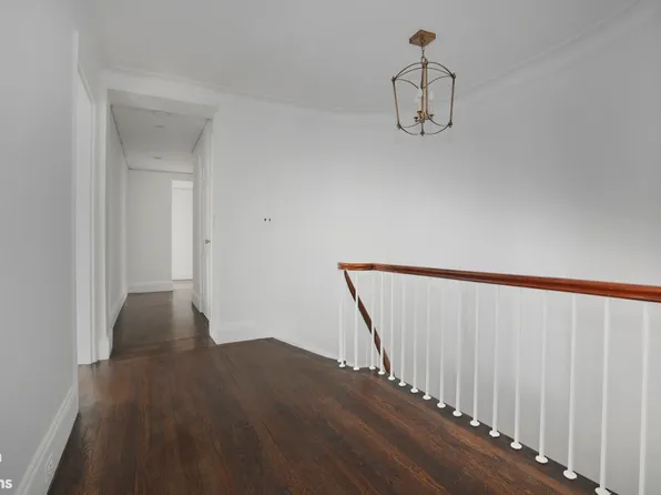 1 East End Avenue image 17 of 23