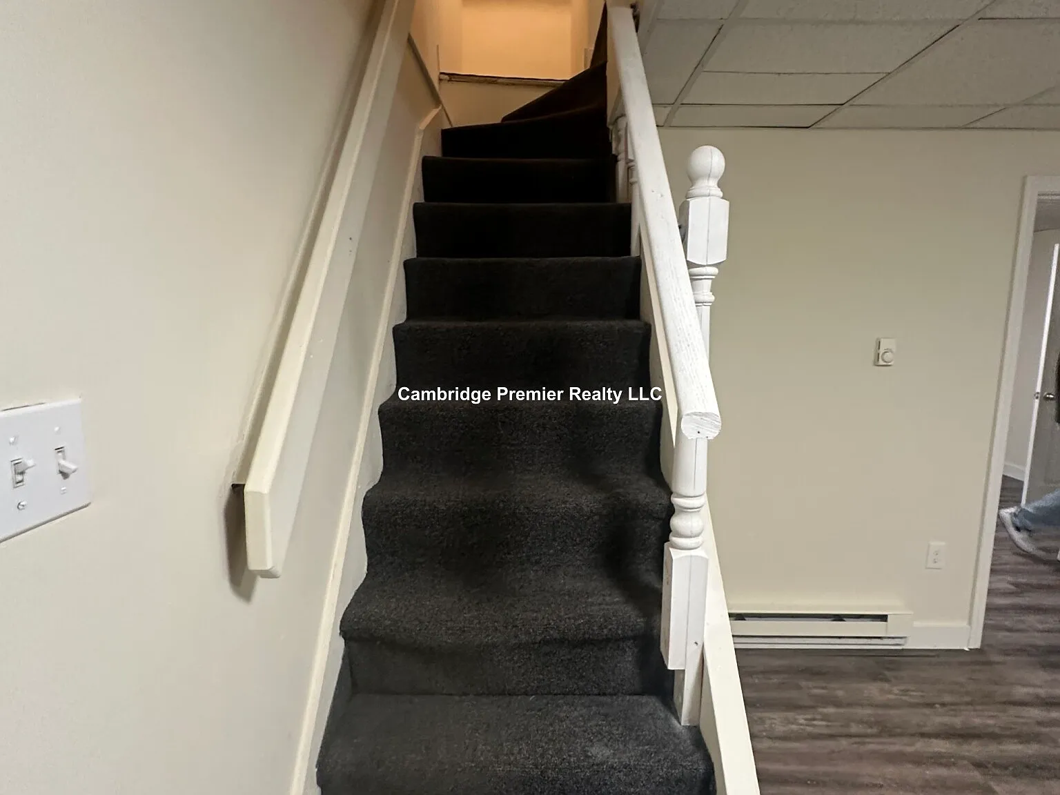 3 bed, 2.0 bath, 1200 sqft, $2,800 — Photo 3