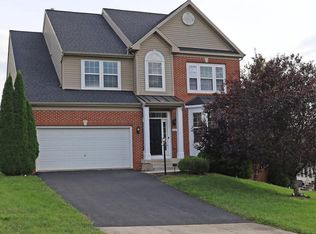 32 Vane Dr, Martinsburg, WV 25403