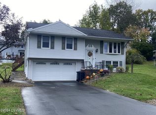 210 Sprout Rd, Muncy, PA 17756