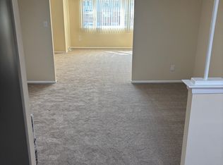 3303 Ashfield Ln, Philadelphia, PA 19114