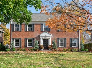 3211 Van Aken Blvd, Shaker Heights, OH
