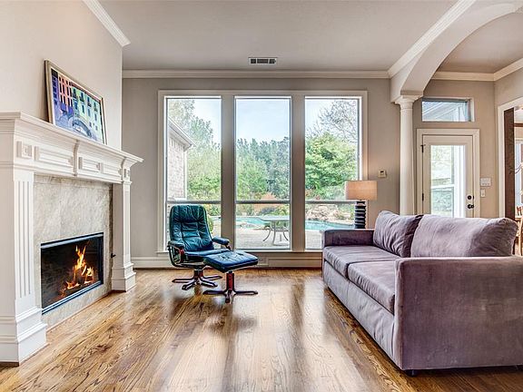 5th image of 4618 Post Oak Dr
