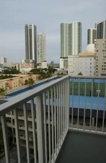 850 Miami Ave #1 — Photo 6