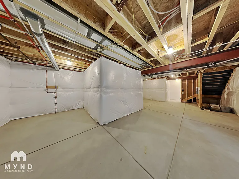 5894 Perth St — Photo 34