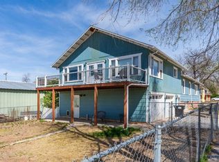 146 S 16th St, Hot Springs, SD 57747