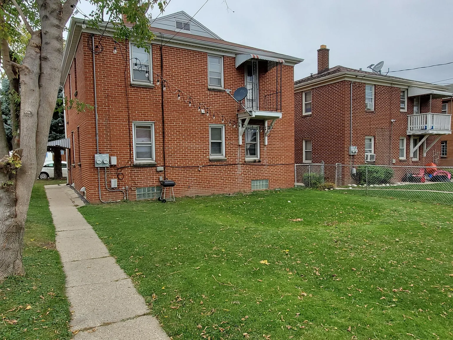 2 bed, 850 sqft, $1,190 — Photo 2