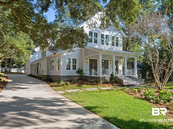 715 S Mobile St, Fairhope, AL 36532